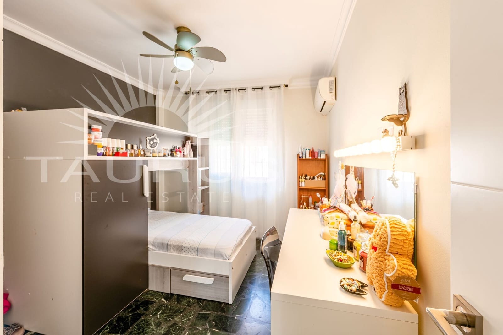 Chalet de 5 habitaciones en Torre del Mar en venta con piscina garaje - 639.900 € (Ref: 10026963)