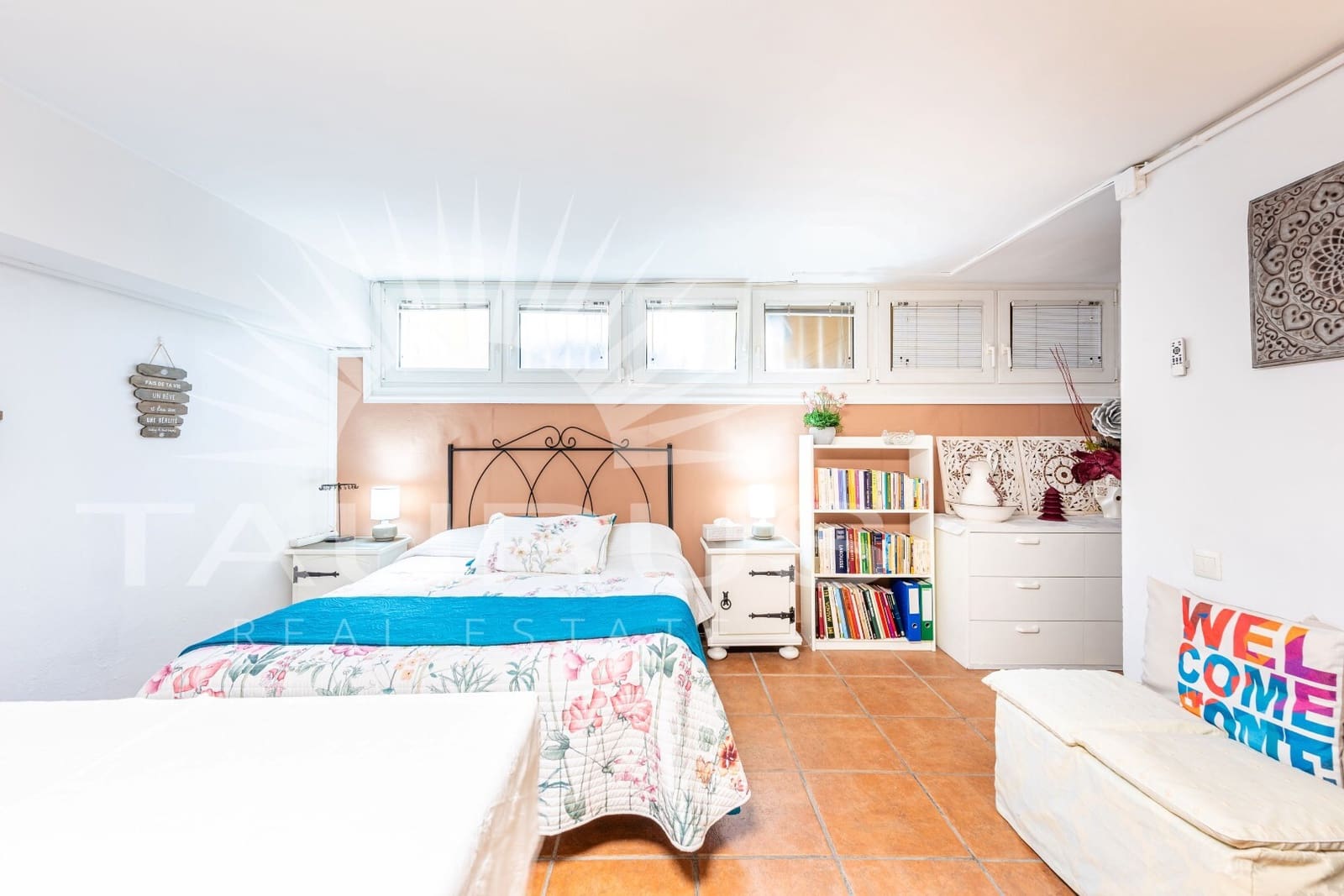 4 chambre Maison de Ville à vendre à Torre del Mar avec piscine garage - 396 900 € (Ref: 10030188)