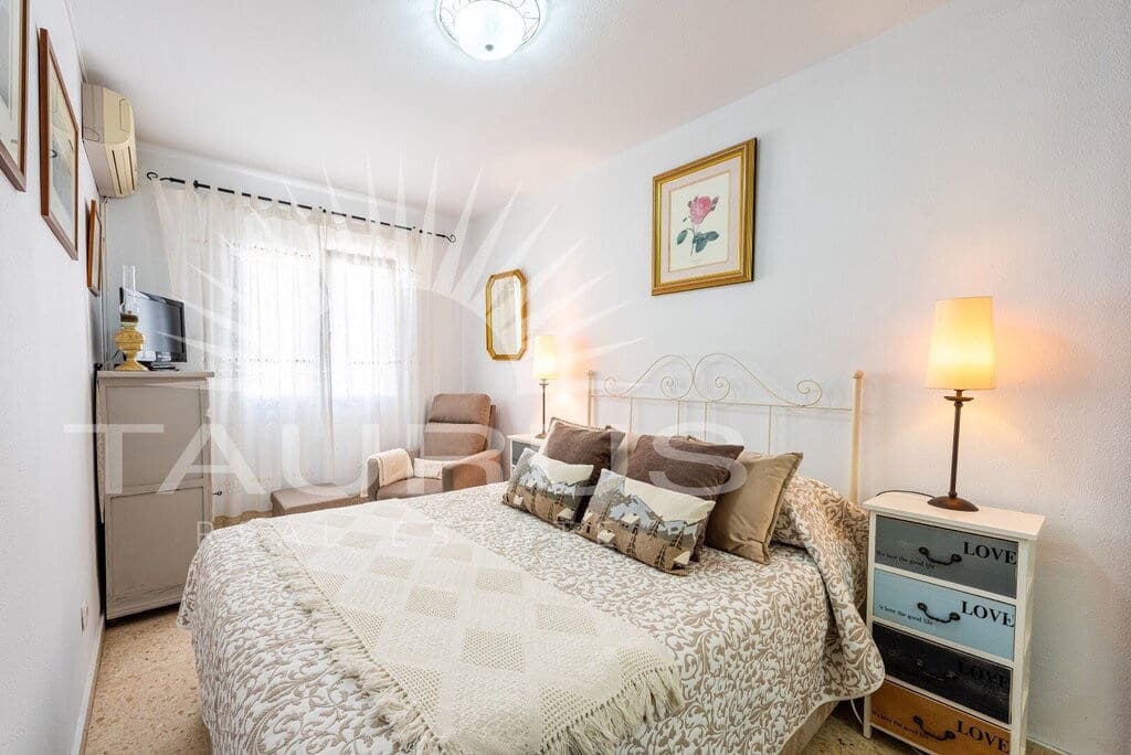 4 bedroom Townhouse for sale in Torre del Mar with pool garage - € 396,900 (Ref: 10030188)