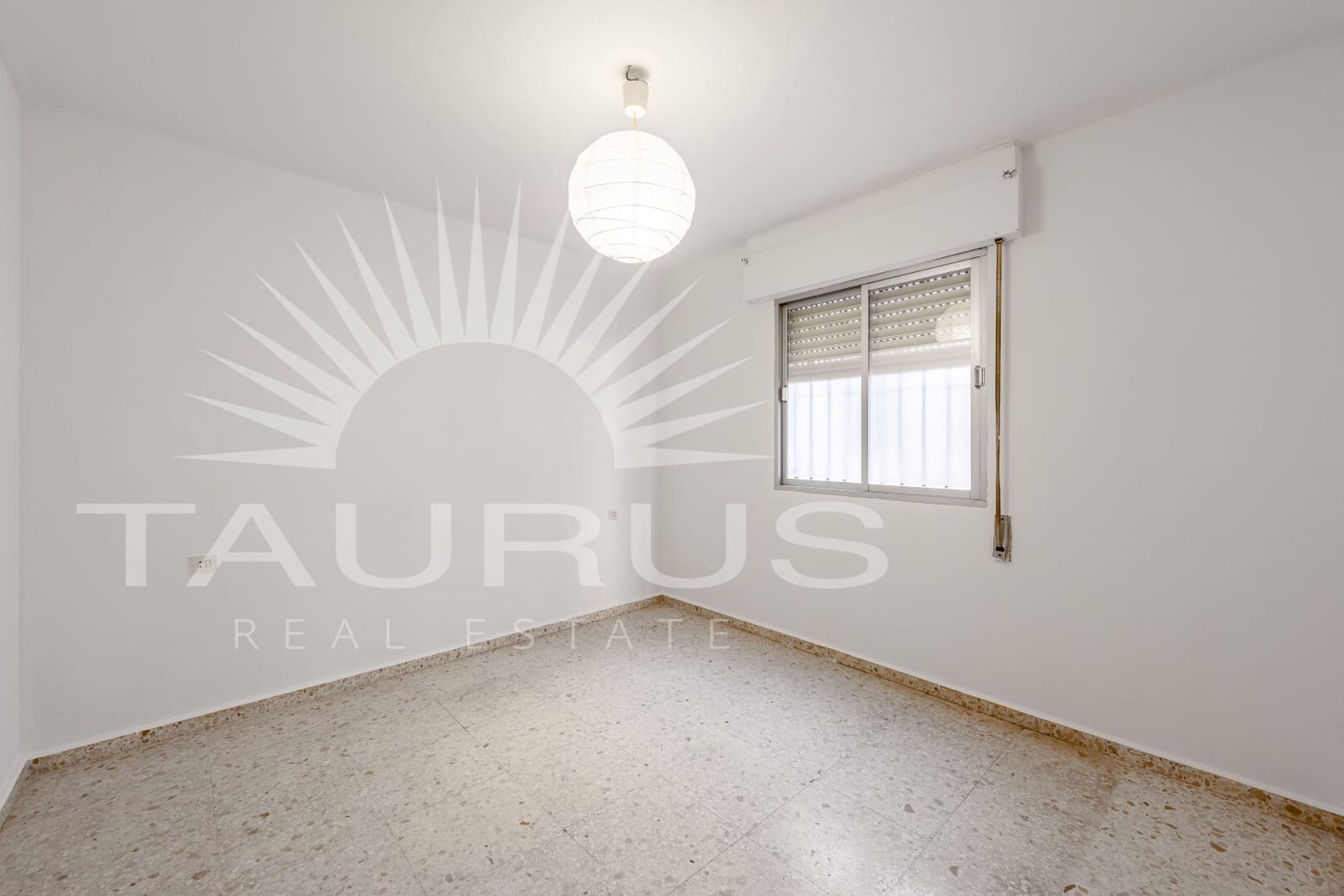 3 slaapkamer Appartement te koop in Caleta de Velez - € 259.900 (Ref: 10030189)