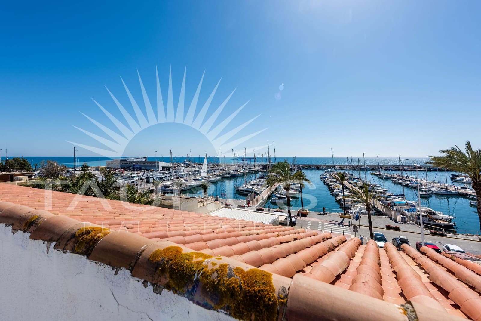 3 slaapkamer Appartement te koop in Caleta de Velez - € 259.900 (Ref: 10030189)