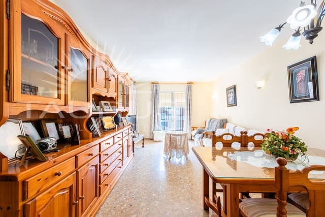 4 Zimmer Apartment zu verkaufen in Vélez-Málaga - 234.900 € (Ref: 10031634)