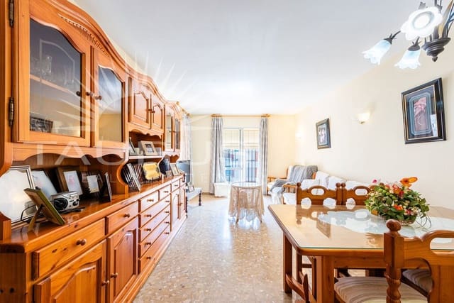 4 sovrum Lägenhet till salu i Vélez-Málaga - 234 900 € (Ref: 10031634)