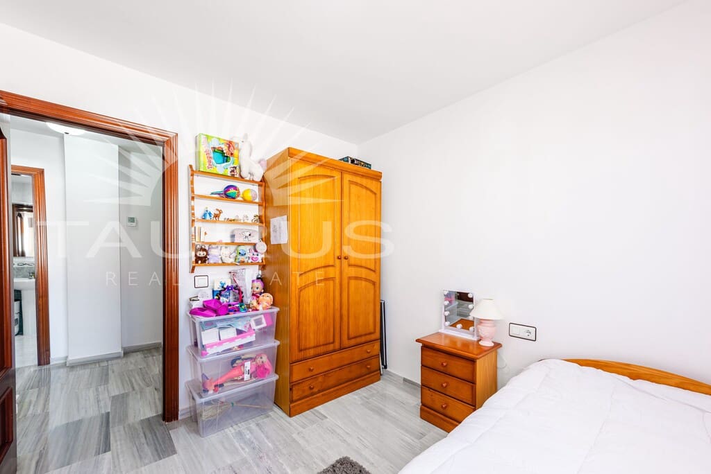 3 soveværelse Lejlighed til salg i Algarrobo Costa med garage - € 350.000 (Ref: 10031635)
