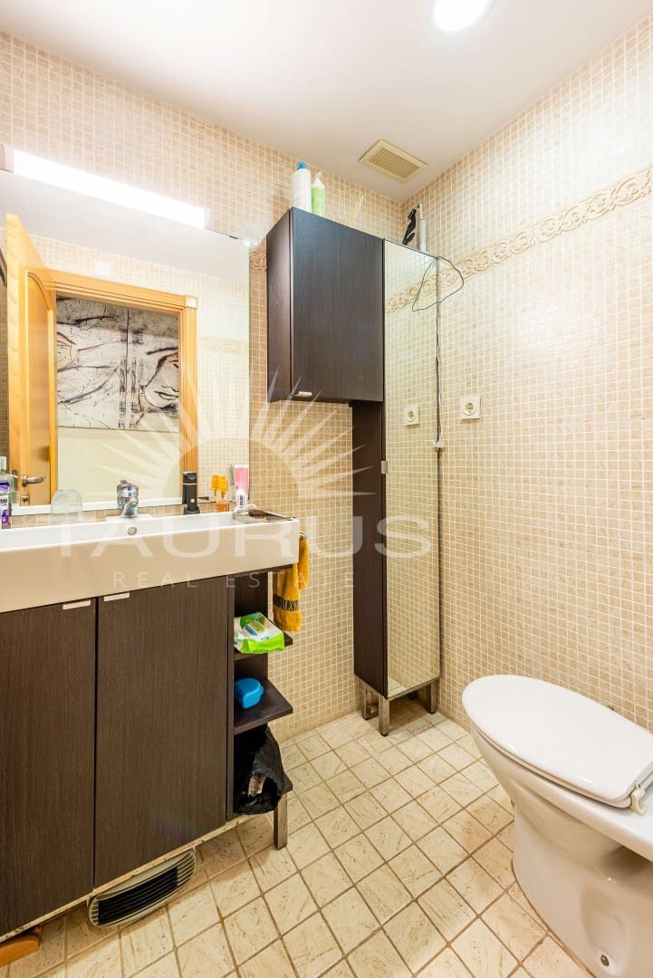 3 bedroom Apartment for sale in Torre del Mar with pool garage - € 569,900 (Ref: 10033584)