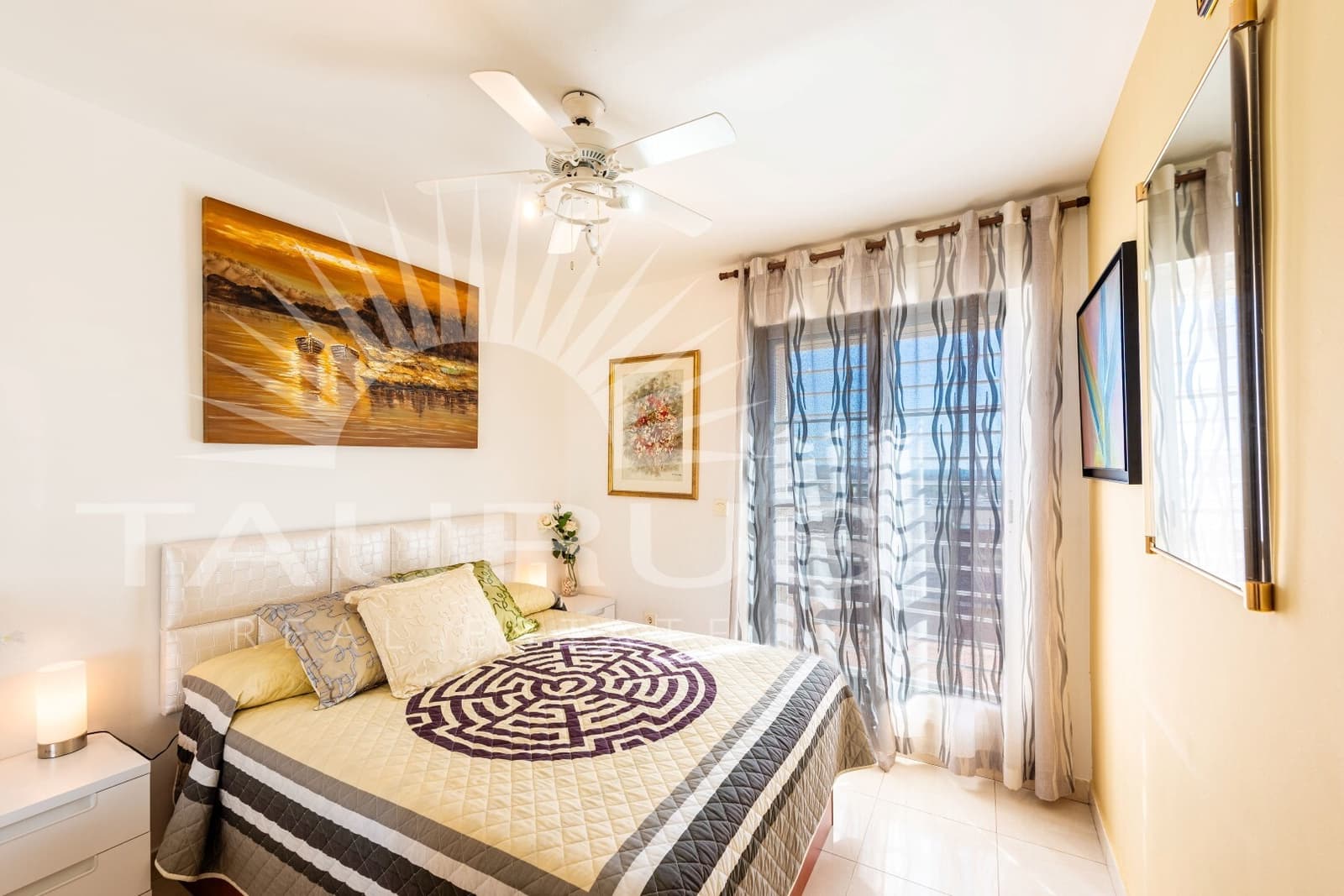 3 bedroom Apartment for sale in Torre del Mar with pool garage - € 569,900 (Ref: 10033584)