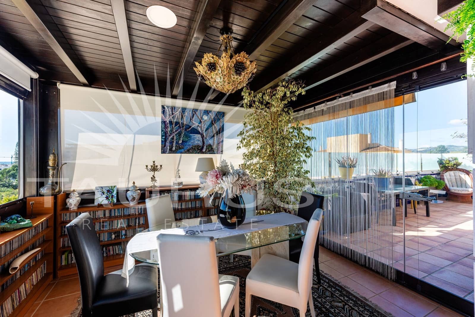 3 bedroom Apartment for sale in Torre del Mar with pool garage - € 569,900 (Ref: 10033584)
