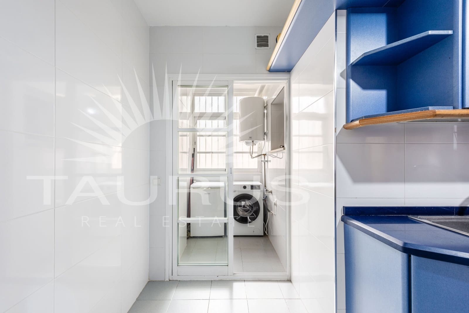 3 Zimmer Apartment zu verkaufen in Torre del Mar mit Pool - 319.900 € (Ref: 10035054)