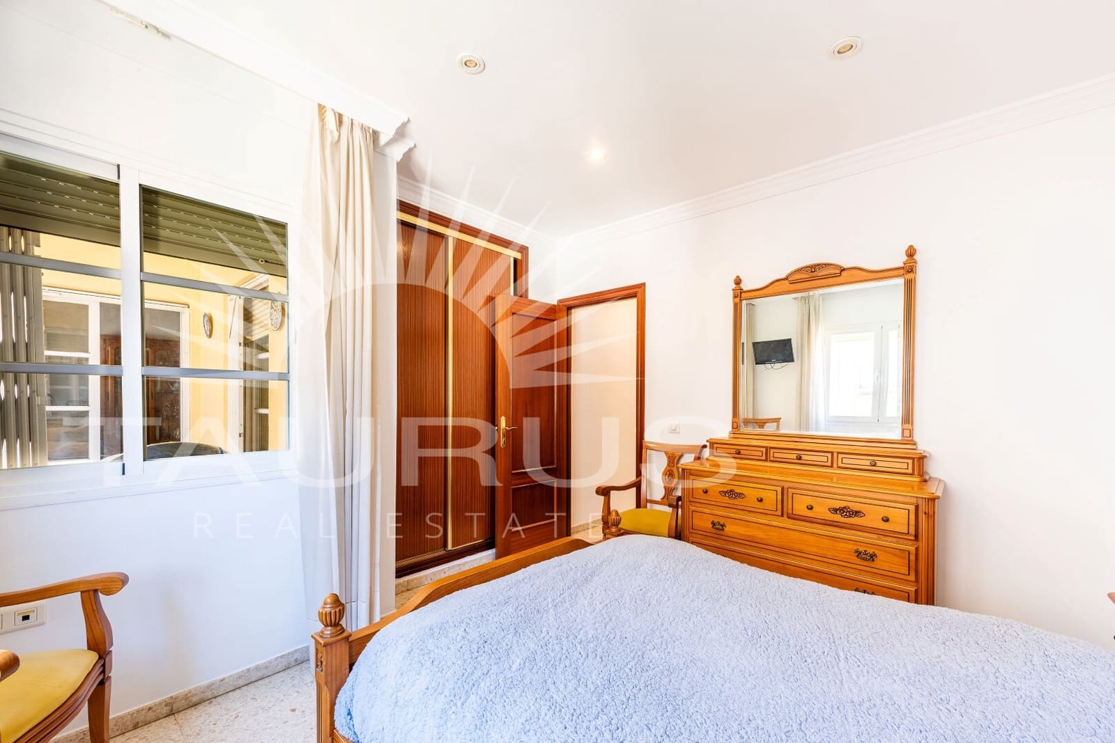 3 Zimmer Apartment zu verkaufen in Torre del Mar mit Pool - 319.900 € (Ref: 10035054)