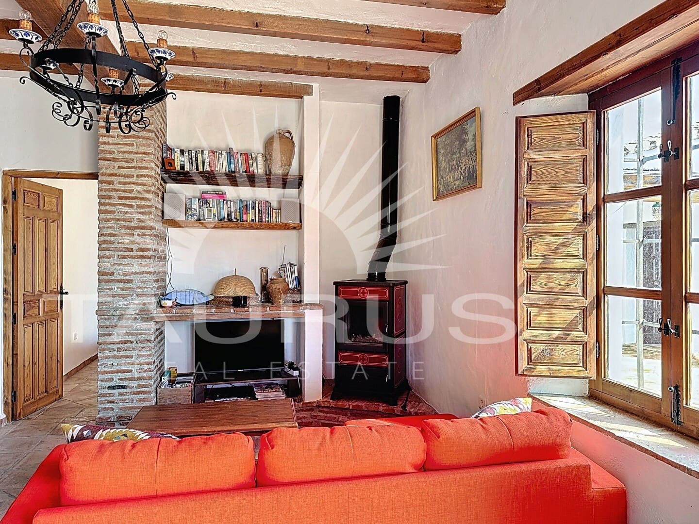 3 bedroom Villa for sale in Almachar with pool garage - € 349,000 (Ref: 10047020)