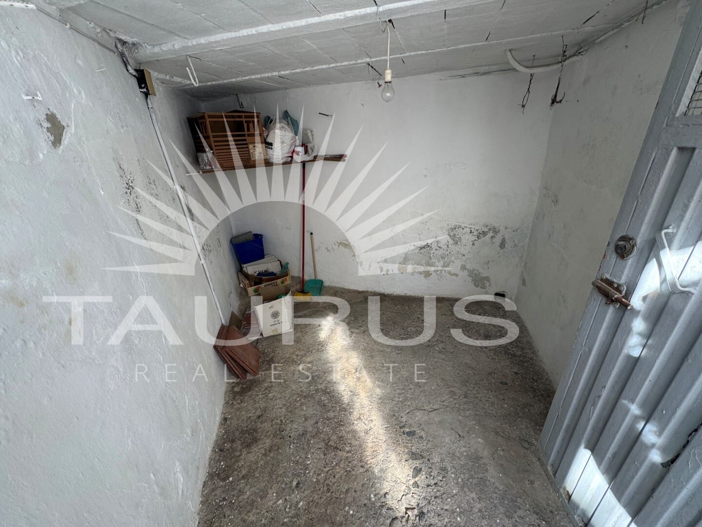 3 bedroom Townhouse for sale in Canillas de Albaida with garage - € 99,000 (Ref: 10047021)