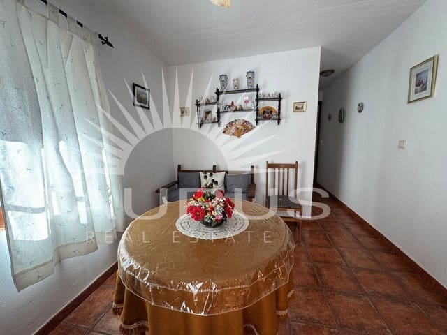 3 bedroom Townhouse for sale in Canillas de Albaida with garage - € 99,000 (Ref: 10047021)