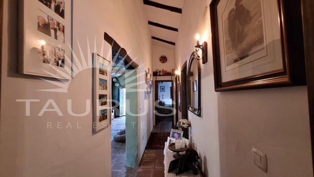 3 Zimmer Villa zu verkaufen in Archez mit Pool - 375.000 € (Ref: 10077208)