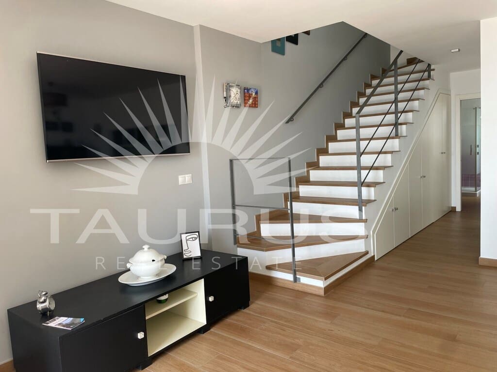 2 bedroom Townhouse for sale in Lagos - € 385,000 (Ref: 10077215)