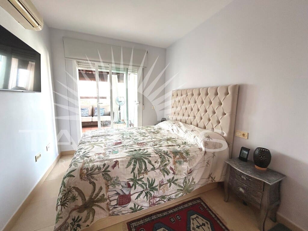 2 Zimmer Apartment zu verkaufen in Caleta de Velez mit Pool Garage - 399.500 € (Ref: 10077217)