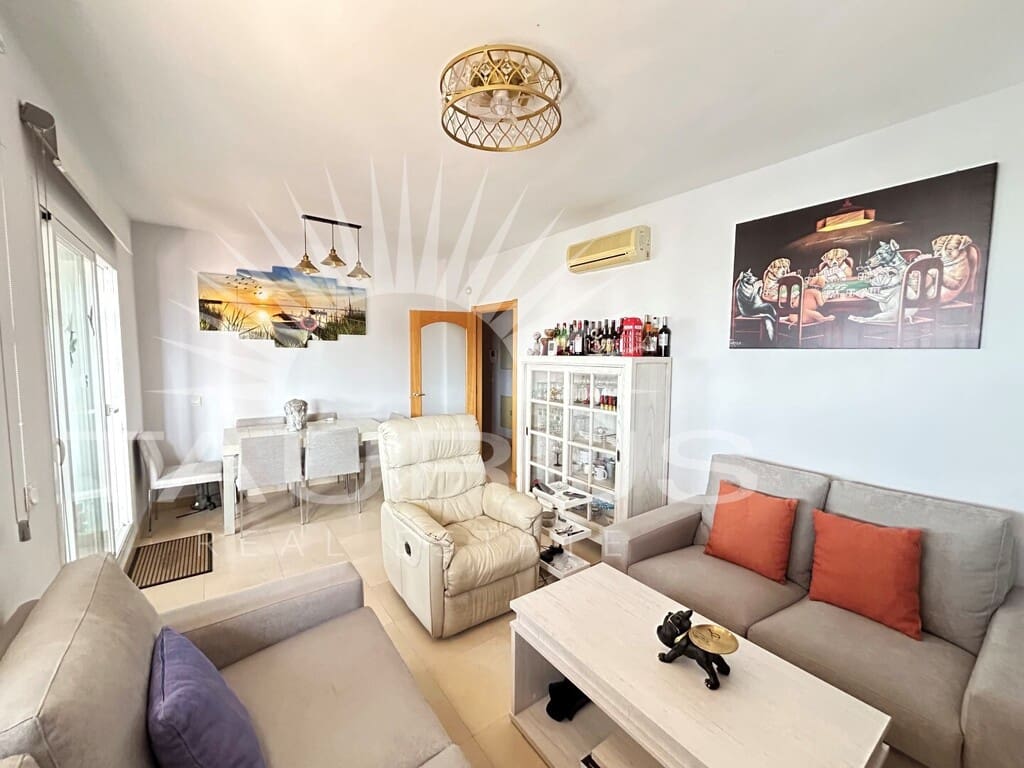 2 Zimmer Apartment zu verkaufen in Caleta de Velez mit Pool Garage - 399.500 € (Ref: 10077217)