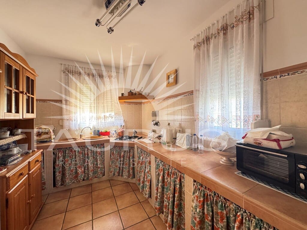 2 makuuhuone Huvila myytävänä paikassa Canillas de Albaida mukana 
autotalli - 289 700 € (Ref: 10077766)