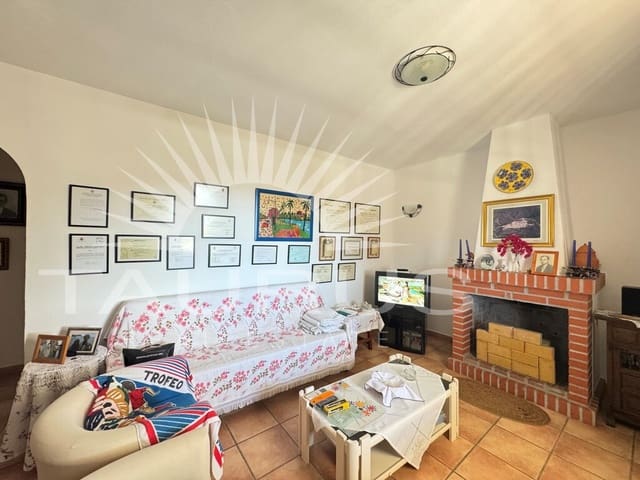 2 soverom Villa til salgs i Canillas de Albaida med garasje - € 289 700 (Ref: 10077766)