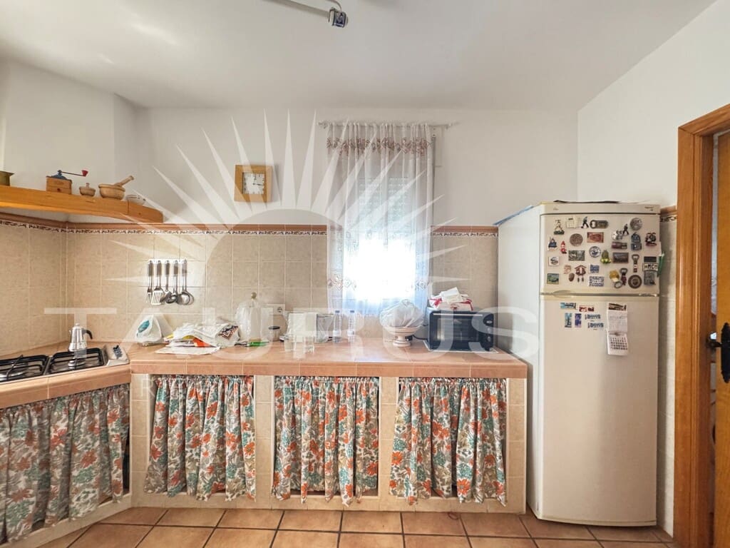 2 makuuhuone Huvila myytävänä paikassa Canillas de Albaida mukana 
autotalli - 289 700 € (Ref: 10077766)