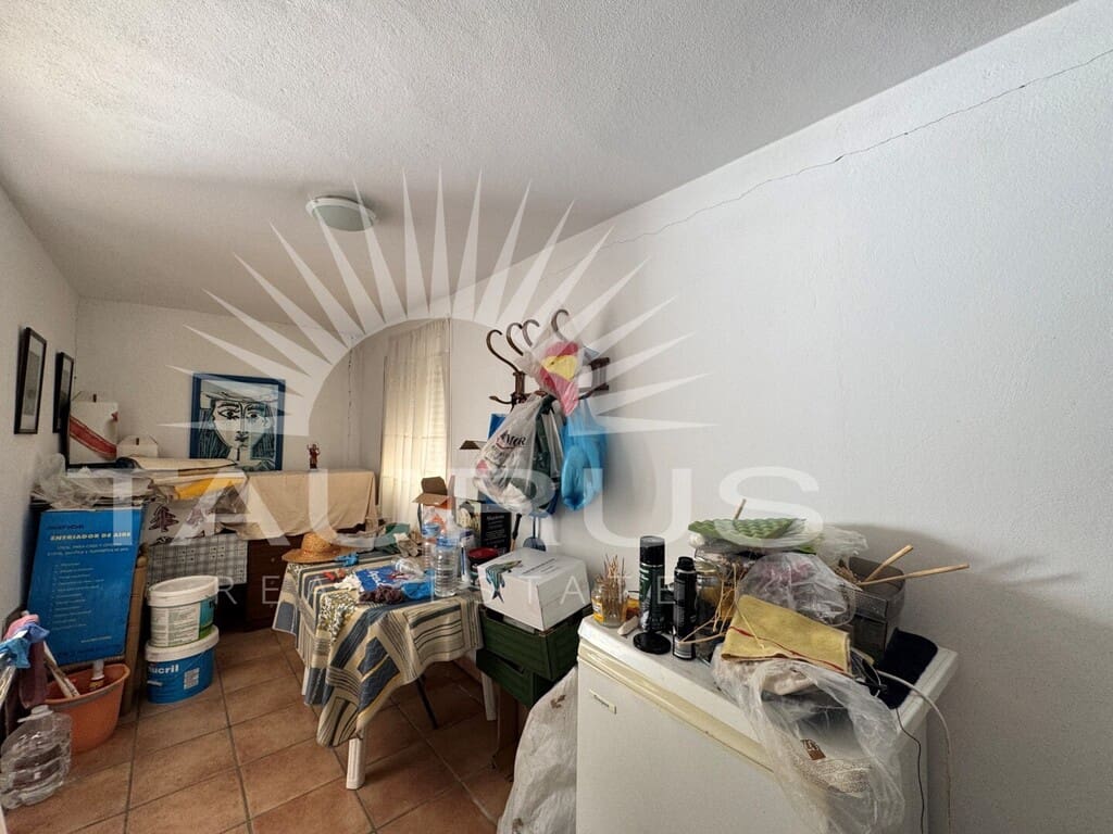 2 makuuhuone Huvila myytävänä paikassa Canillas de Albaida mukana 
autotalli - 289 700 € (Ref: 10077766)