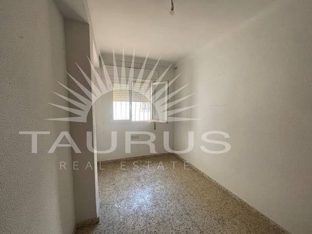 9 soverom Kommersiell til salgs i Vélez-Málaga - € 700 000 (Ref: 10094346)