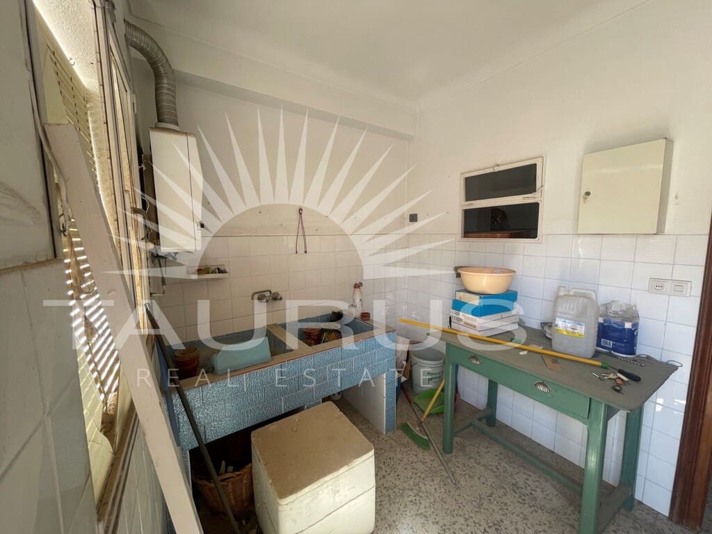 9 soverom Kommersiell til salgs i Velez-Malaga - € 700 000 (Ref: 10094346)