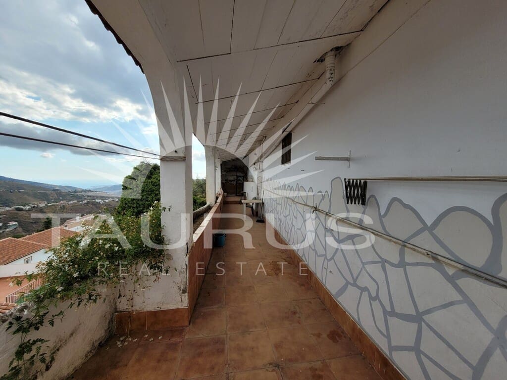 Casa de 3 habitaciones en Cómpeta en venta con garaje - 339.000 € (Ref: 10097640)
