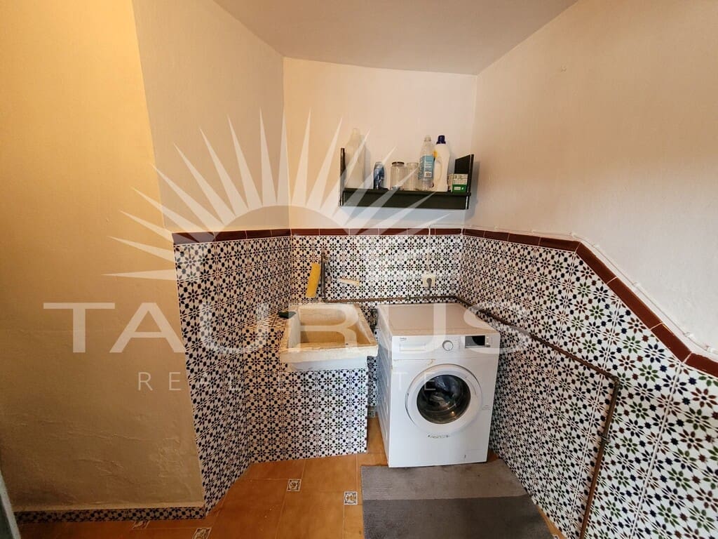Casa de 3 habitaciones en Cómpeta en venta con garaje - 339.000 € (Ref: 10097640)