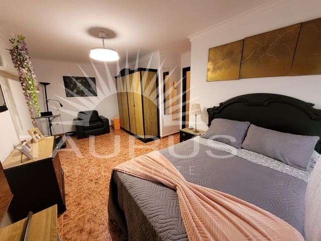 Casa de 3 habitaciones en Cómpeta en venta con garaje - 339.000 € (Ref: 10097640)