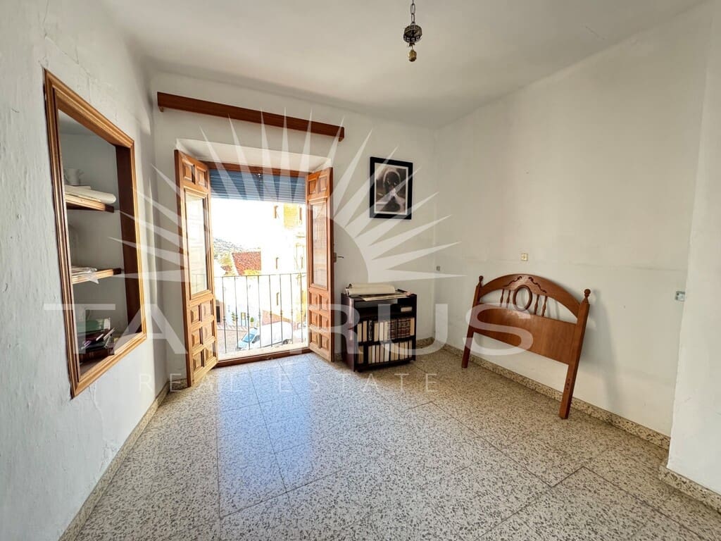 7 camera da letto Casa in vendita in Competa - 210.000 € (Rif: 10101948)
