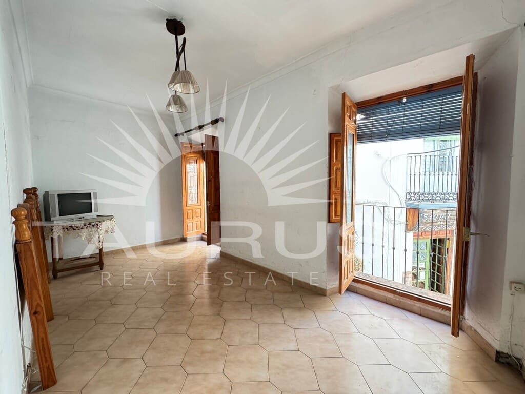 7 camera da letto Casa in vendita in Competa - 210.000 € (Rif: 10101948)