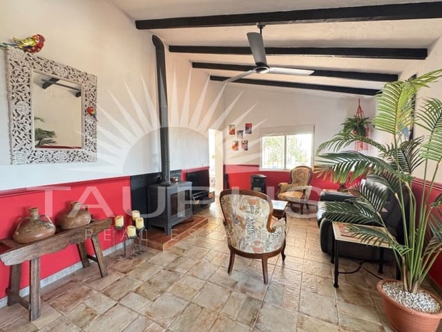 3 bedroom Villa for sale in Cómpeta with pool garage - € 590,000 (Ref: 10128248)