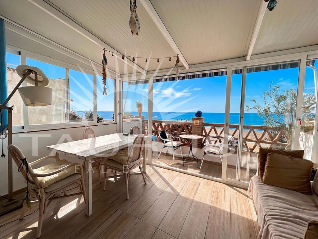 3 soveværelse Strandlejlighed til salg i Caleta de Velez - € 725.000 (Ref: 10139209)