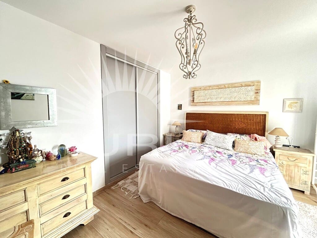 3 soveværelse Strandlejlighed til salg i Caleta de Velez - € 725.000 (Ref: 10139209)