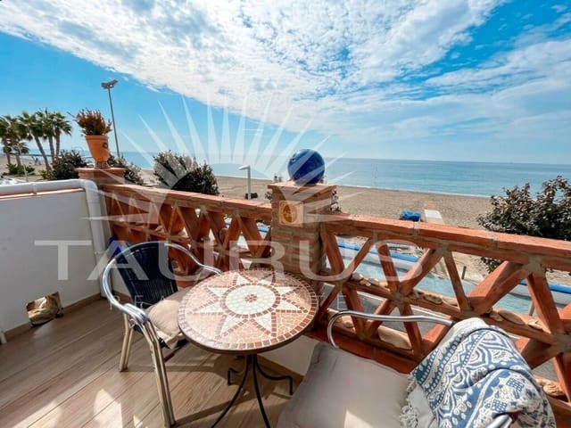 3 bedroom Beach Apartment for sale in Caleta de Vélez, Vélez-Málaga - € 725,000 (Ref: 10139209)