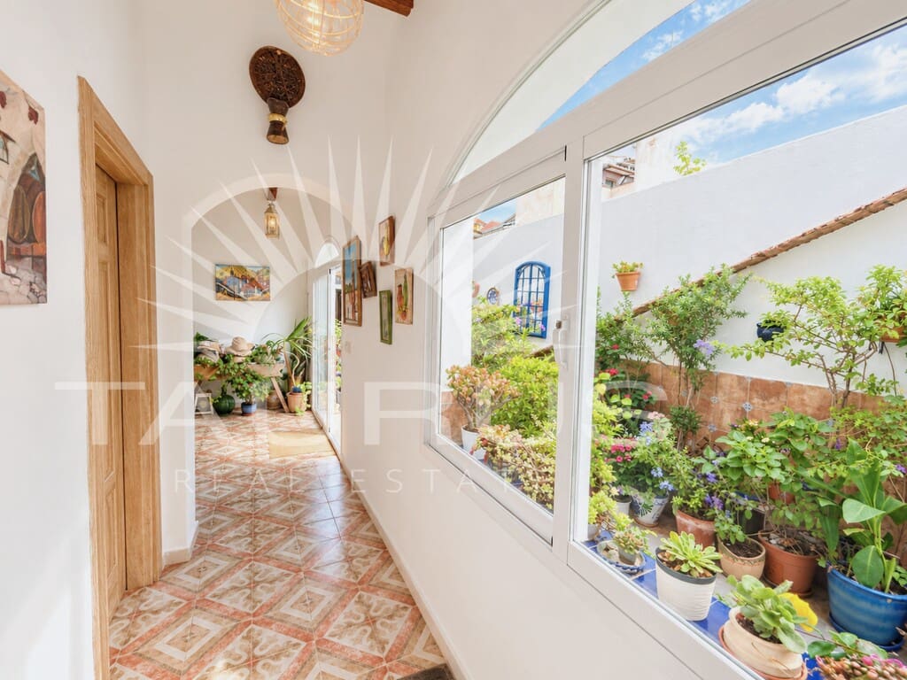 3 soveværelse Strandlejlighed til salg i Caleta de Velez - € 725.000 (Ref: 10139209)