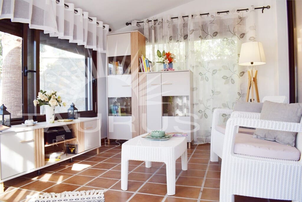 6 soverom Villa til salgs i Competa med svømmebasseng garasje - € 1 495 000 (Ref: 10142112)