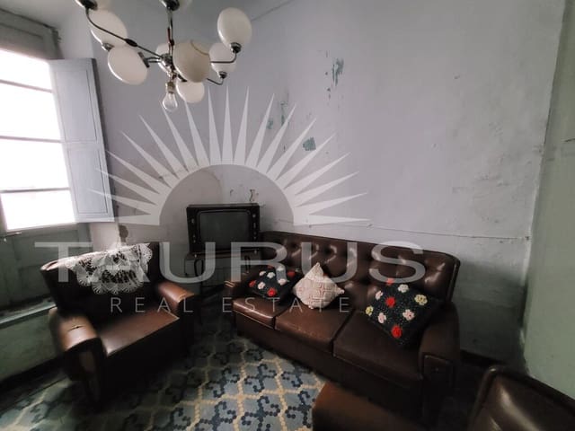 5 soverom Hus til salgs i Torrox - € 189 900 (Ref: 10146415)