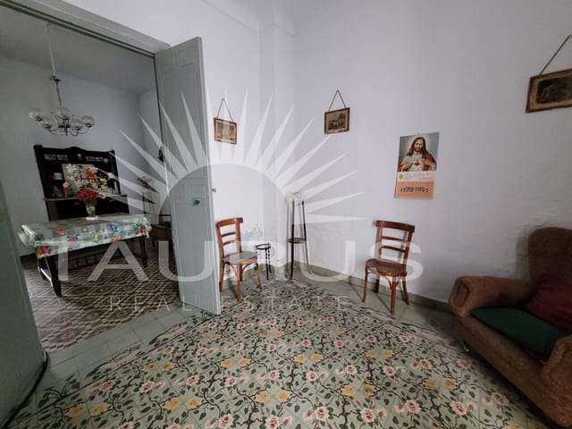5 soverom Hus til salgs i Torrox - € 189 900 (Ref: 10146415)