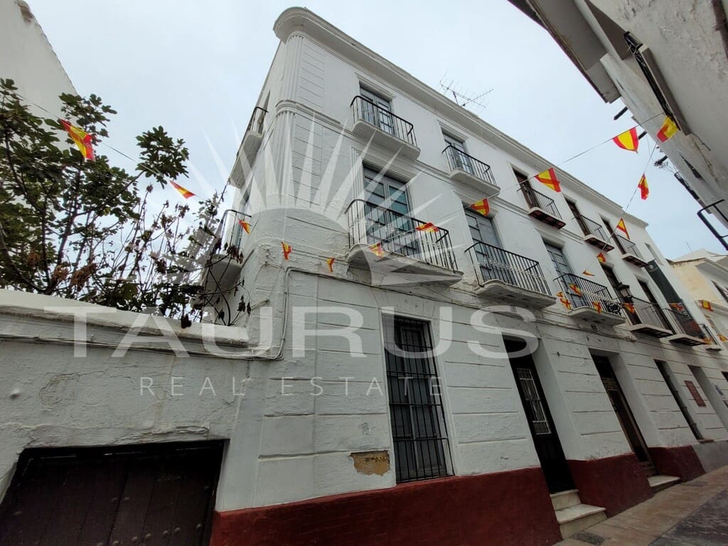 5 soverom Hus til salgs i Torrox - € 189 900 (Ref: 10146415)
