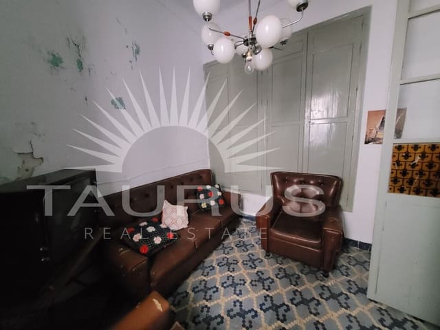 5 soverom Hus til salgs i Torrox - € 189 900 (Ref: 10146415)
