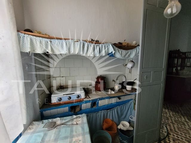 5 soverom Hus til salgs i Torrox - € 189 900 (Ref: 10146415)