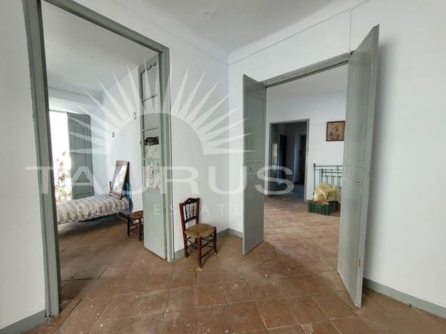5 makuuhuone Omakotitalo myytävänä paikassa Torrox - 189 900 € (Ref: 10146415)
