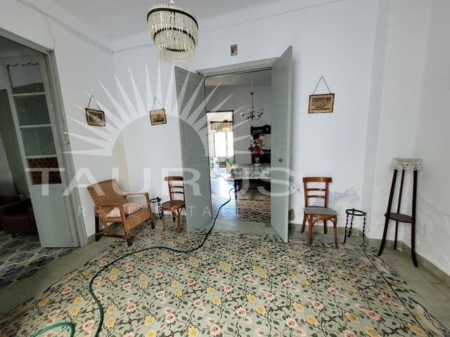 5 makuuhuone Omakotitalo myytävänä paikassa Torrox - 189 900 € (Ref: 10146415)