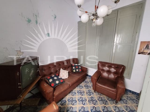 5 makuuhuone Omakotitalo myytävänä paikassa Torrox - 189 900 € (Ref: 10146415)