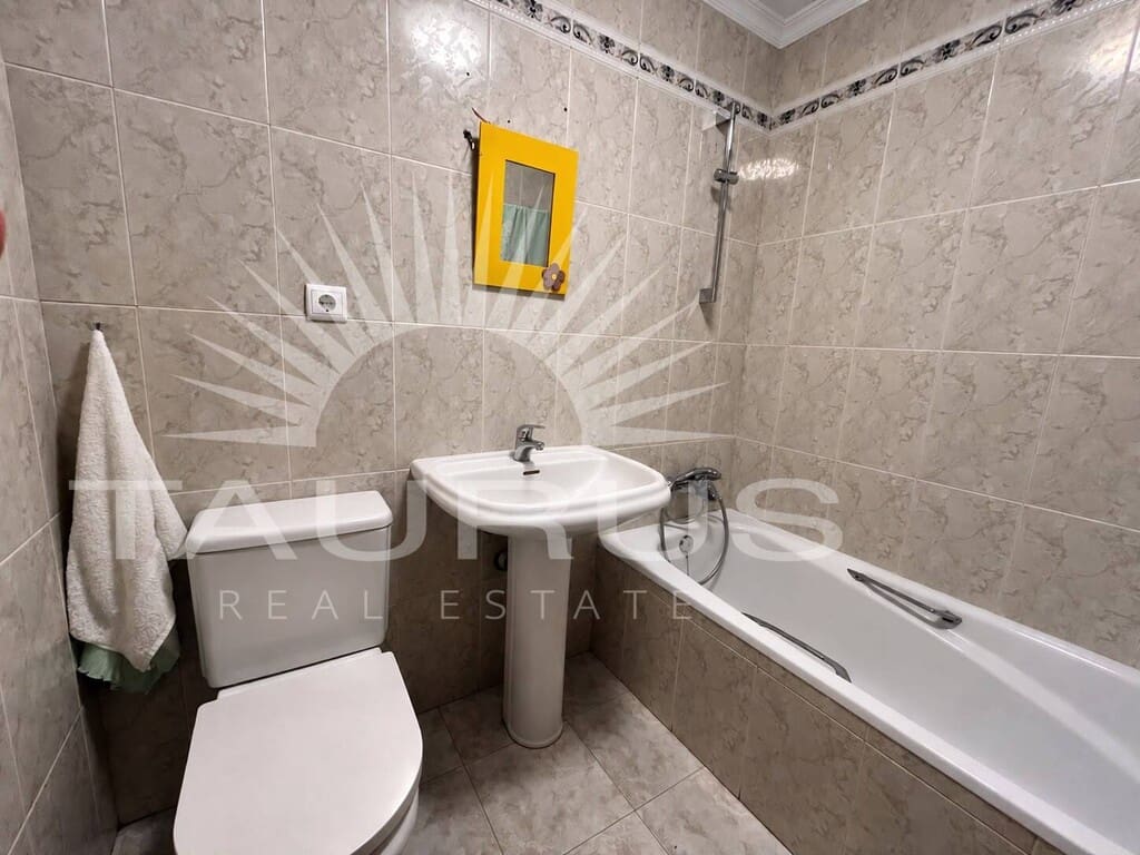 3 sypialnia Apartament na sprzedaż w Algarrobo Costa z basenem - 345 000 € (Ref: 10159226)