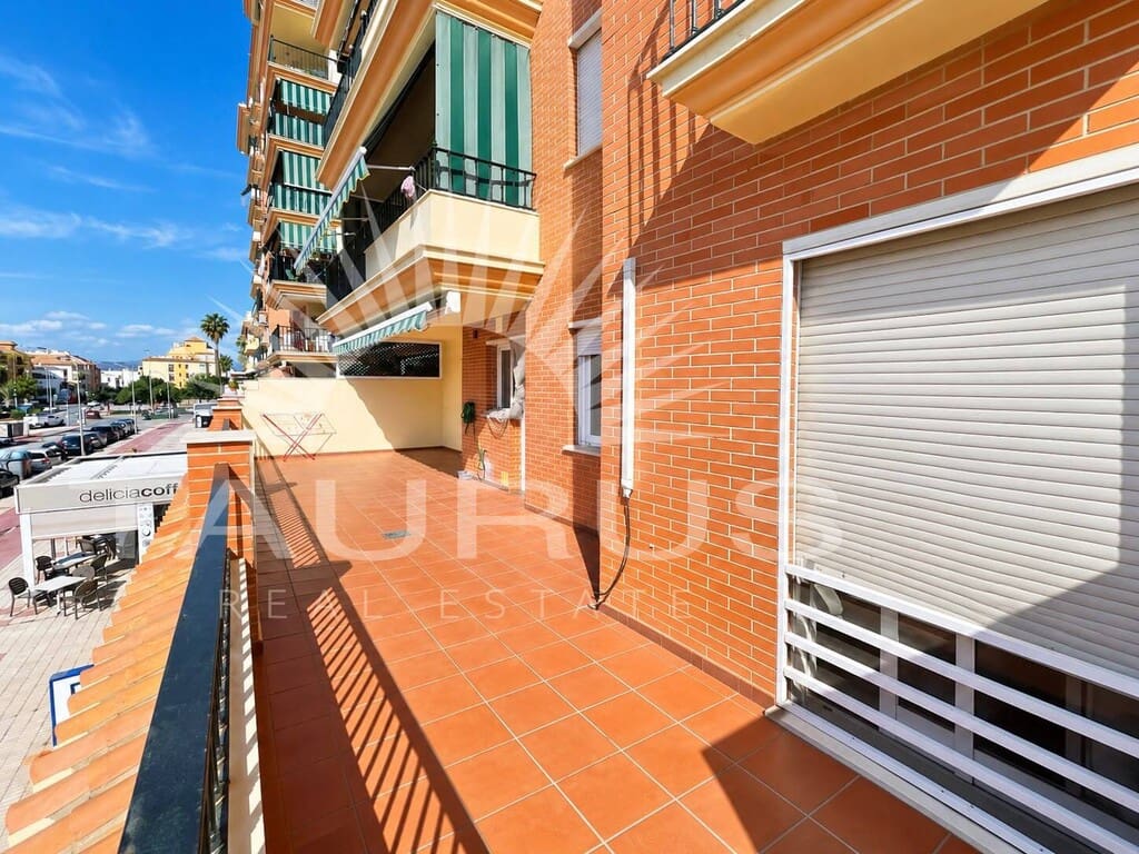 3 sypialnia Apartament na sprzedaż w Algarrobo Costa z basenem - 345 000 € (Ref: 10159226)