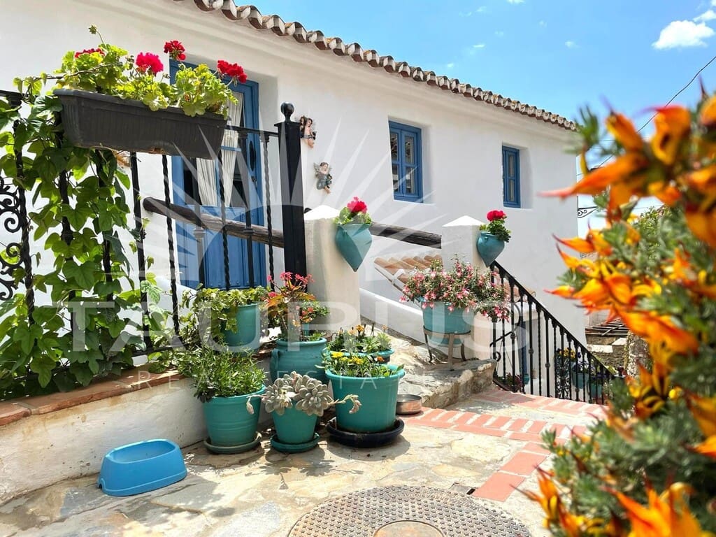 1 bedroom Townhouse for sale in Salares - € 139,000 (Ref: 10161168)