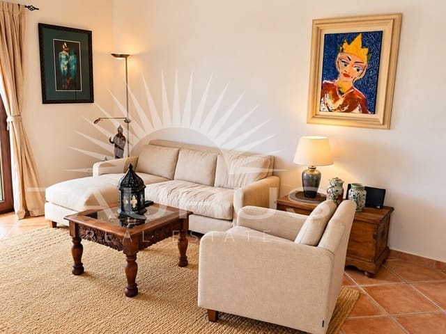 Chalet de 3 habitaciones en Cómpeta en venta con piscina garaje - 595.000 € (Ref: 10164788)
