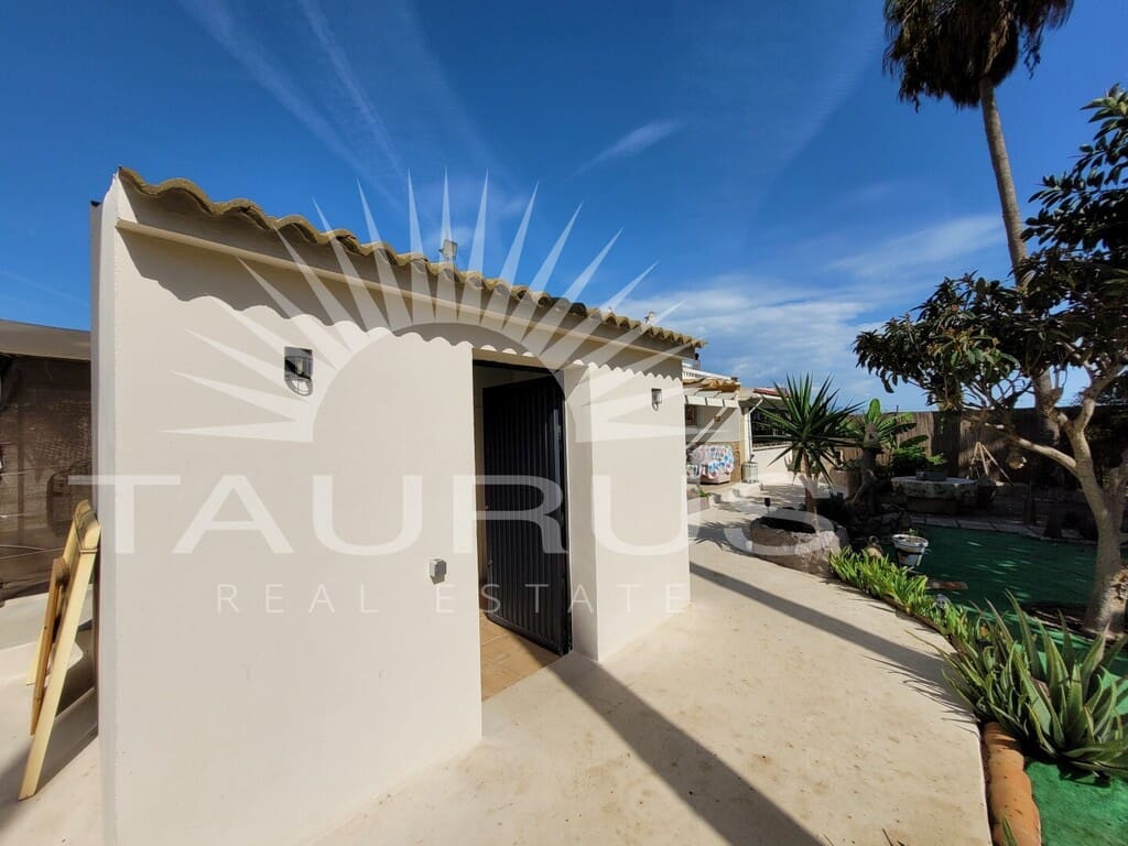 3 soveværelse Villa til salg i Almayate - € 530.000 (Ref: 10166286)